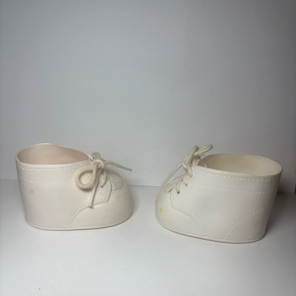 Vintage Cabbage Patch Kids Doll White Lace Up Shoes Sneakers - Picture 4 of 6